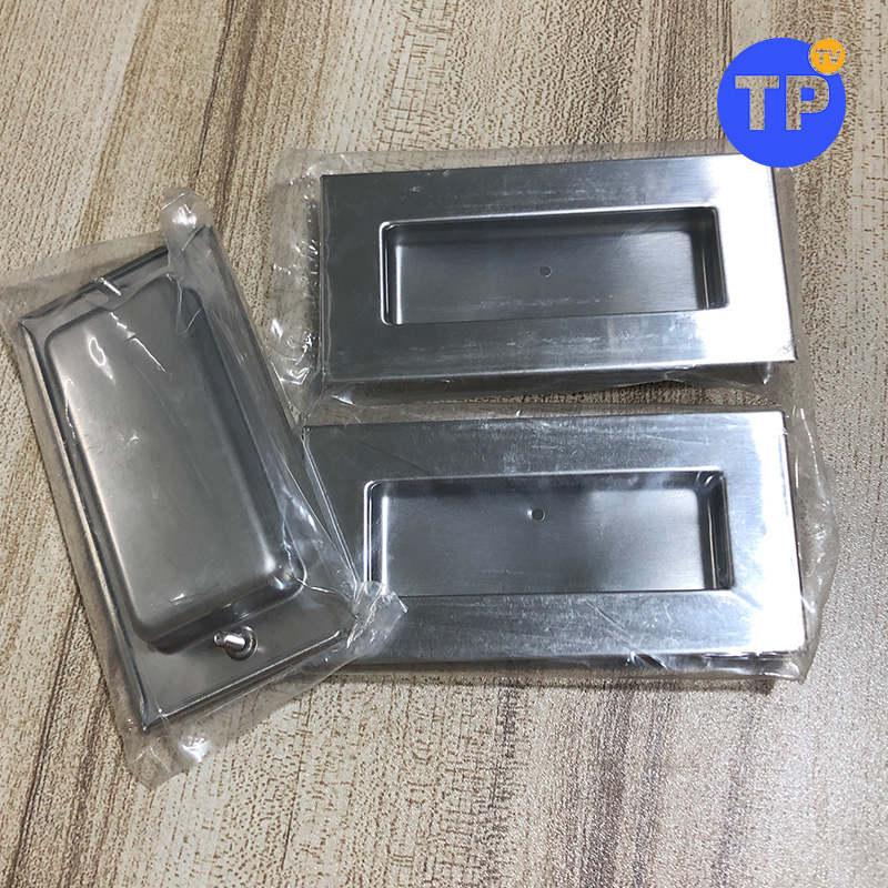 Tay-nam-cua-am-UWAUNS120-6